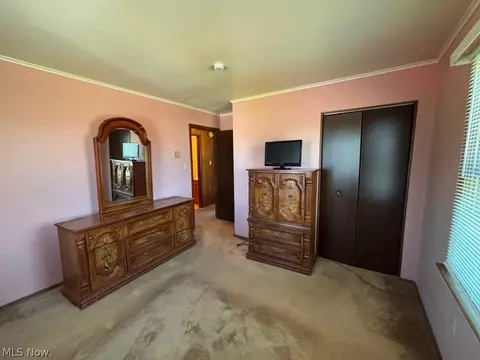 Bedroom - 2392 Cherry Hill Rd, Wheeling, WV 26003 photo 4 of 7