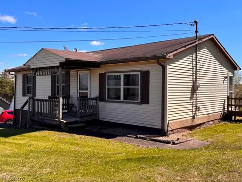 Exterior - 2392 Cherry Hill Rd, Wheeling, WV 26003 photo 5 of 5