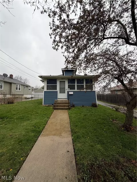 488 Mohawk Ave, Akron, OH 44305
