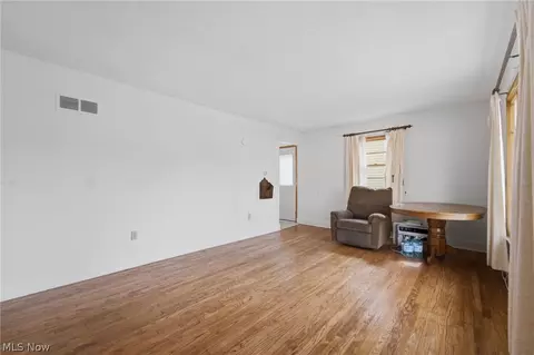 2922 Columbus Ave, Ashtabula, OH 44004 photo 9
