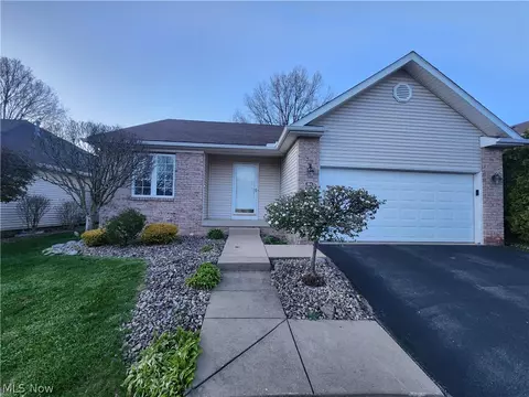 125 Fitch Blvd #204, Youngstown, OH 44515