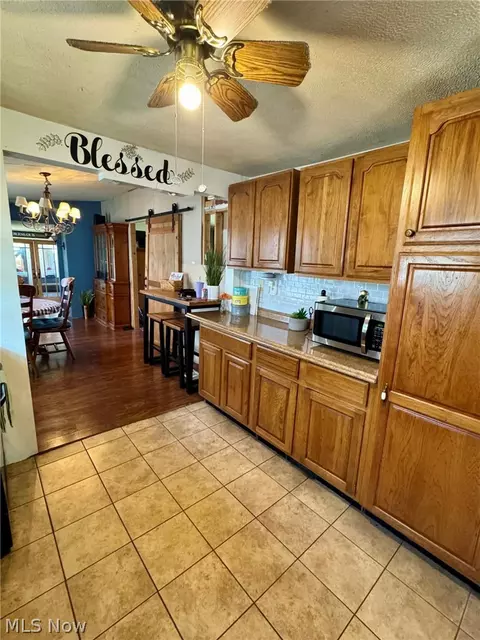 Kitchen - 6205 Jefferson Rd, Ashtabula, OH 44004 photo 2 of 2