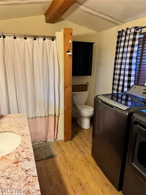 Bath - 6205 Jefferson Rd, Ashtabula, OH 44004 photo 1 of 2