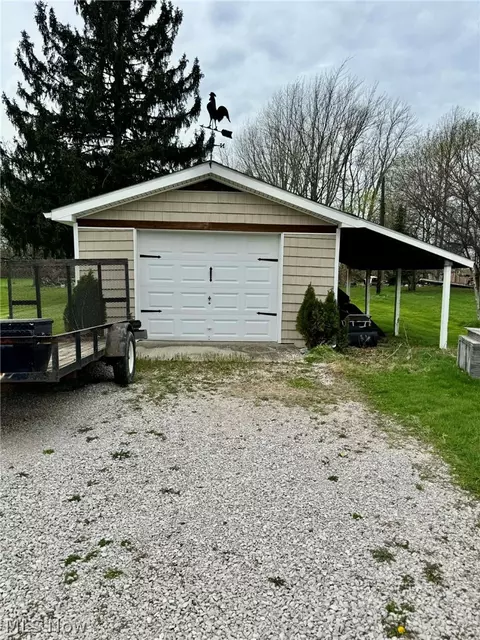 Exterior - 6205 Jefferson Rd, Ashtabula, OH 44004 photo 2 of 3