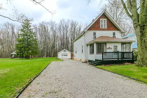 107 N Avenue Ave W, Geneva, OH 44041