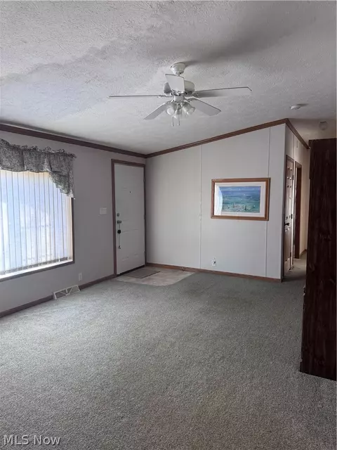 Living - 180 Pine St, Washington, WV 26181 photo 4 of 4