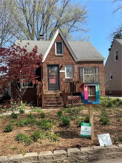 14508 Hollywood Ave, Cleveland, OH 44111