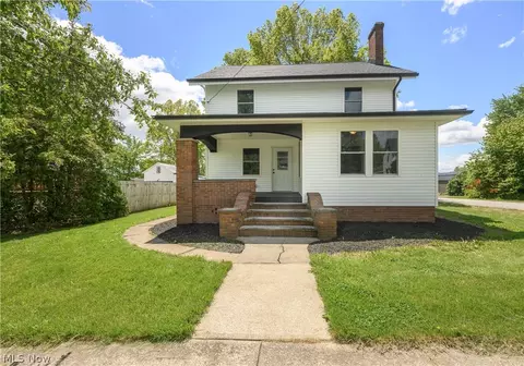 407 W Main St, Dalton, OH 44618