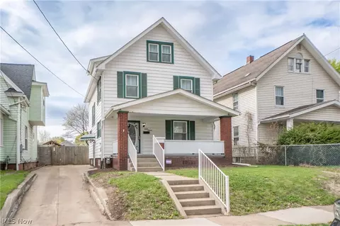 3016 9th St SW, Canton, OH 44710
