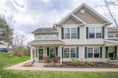 13667 Woodcroft Trce, North Royalton, OH 44133