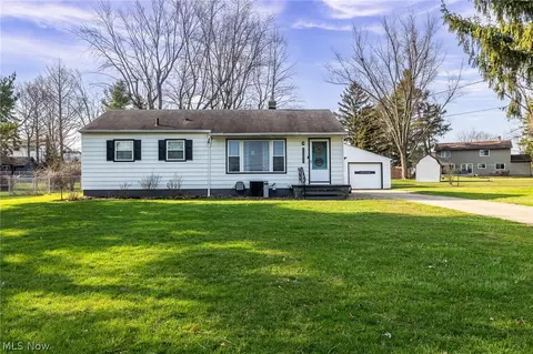 18255 Shurmer Rd, Strongsville, OH 44136