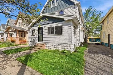 3202 Montclair Ave, Cleveland, OH 44109