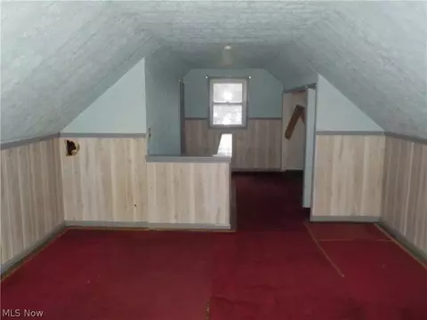 2456 E 37th St, Lorain, OH 44055 photo 9