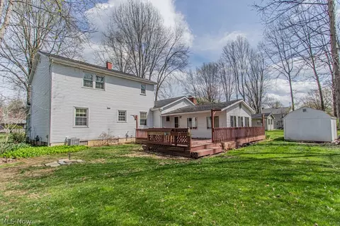 Exterior - 733 Squirrel Hill Ct, Boardman, OH 44512 photo 2 of 2