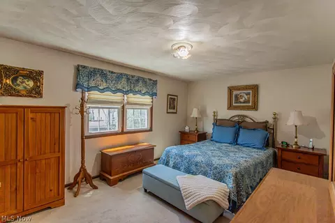 Bedroom - 733 Squirrel Hill Ct, Boardman, OH 44512 photo 3 of 7