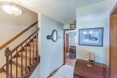 733 Squirrel Hill Ct, Boardman, OH 44512 photo 9
