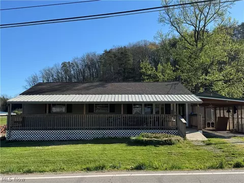 2700 Core Rd, Parkersburg, WV 26104