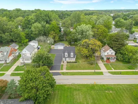 View/Area - 41796 Adelbert St, Elyria, OH 44035 photo 2 of 3