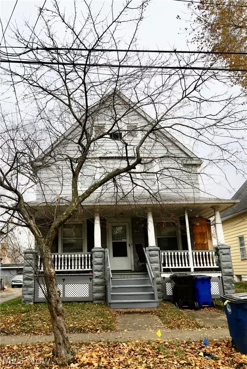 3485 W 54th St, Cleveland, OH 44102