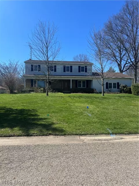 1240 Millikin, Warren, OH 44483