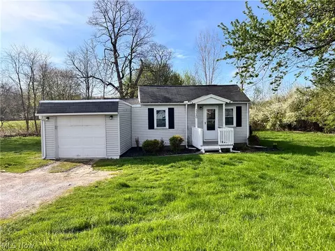 5340 S Ridge Rd, Madison, OH 44057