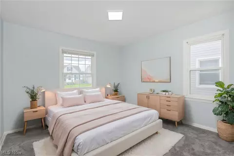 Bedroom - 30025 Elgin Rd, Wickliffe, OH 44092 photo 1 of 11