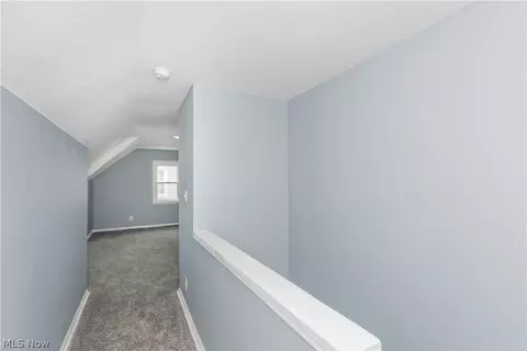 Entry Way - 30025 Elgin Rd, Wickliffe, OH 44092 photo 3 of 5