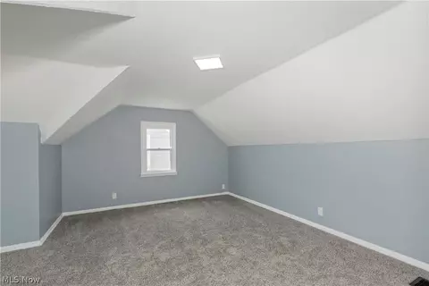 Bedroom - 30025 Elgin Rd, Wickliffe, OH 44092 photo 10 of 11
