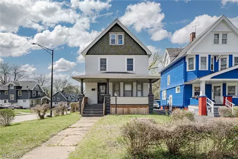 1484 E 135th St, East Cleveland, OH 44112