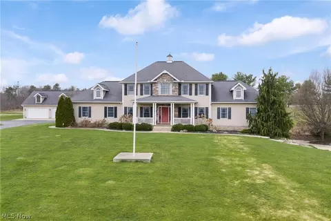 3457 17th St SW, Massillon, OH 44647