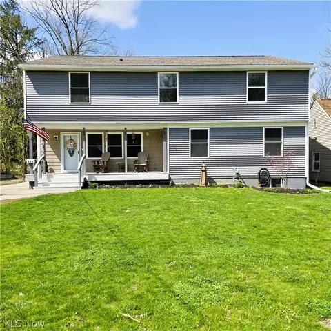 262 Stanmary Dr, Berea, OH 44017