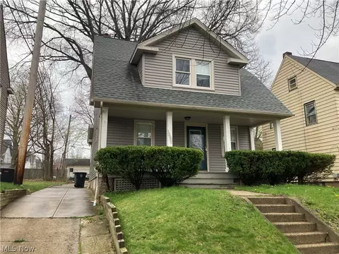 1499 Beardsley St, Akron, OH 44301