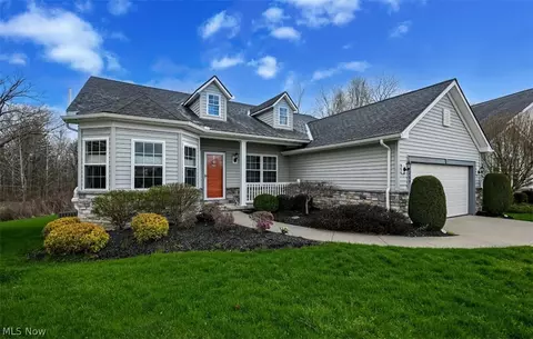 10269 River Run Ln, North Royalton, OH 44133
