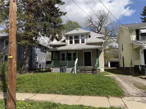 633 Madison Ave, Akron, OH 44320