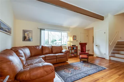 833 Cliffside Dr, Akron, OH 44313 photo 7