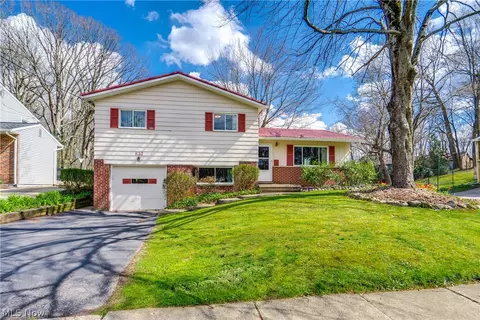 833 Cliffside Dr, Akron, OH 44313 photo 26