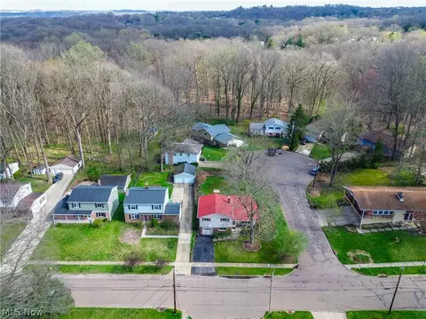 833 Cliffside Dr, Akron, OH 44313 photo 29