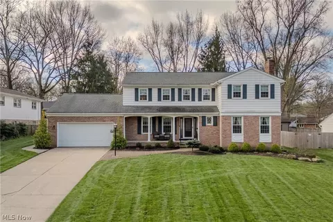 2024 Burlington Rd, Akron, OH 44313