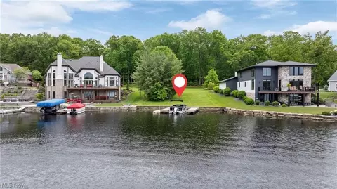 Bayview Terrace, Akron, OH 44319