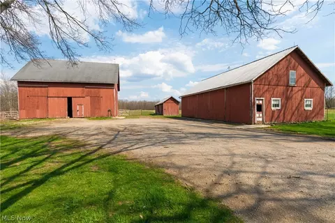 Exterior - 7599 Pawnee Rd, Lodi, OH 44254 photo 8 of 12