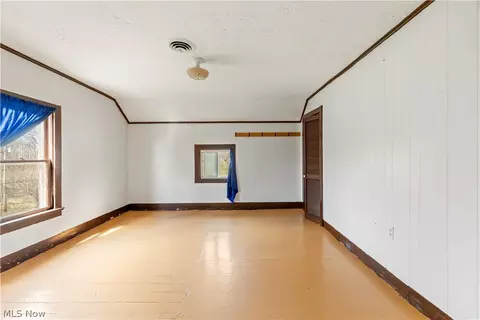 Bedroom - 7599 Pawnee Rd, Lodi, OH 44254 photo 4 of 4