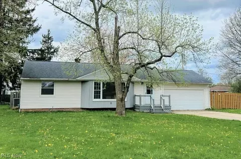 8760 Priem Rd, Strongsville, OH 44149