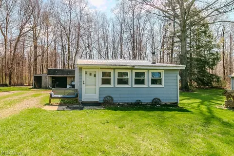 6554 Tarbell Ave, Madison, OH 44057