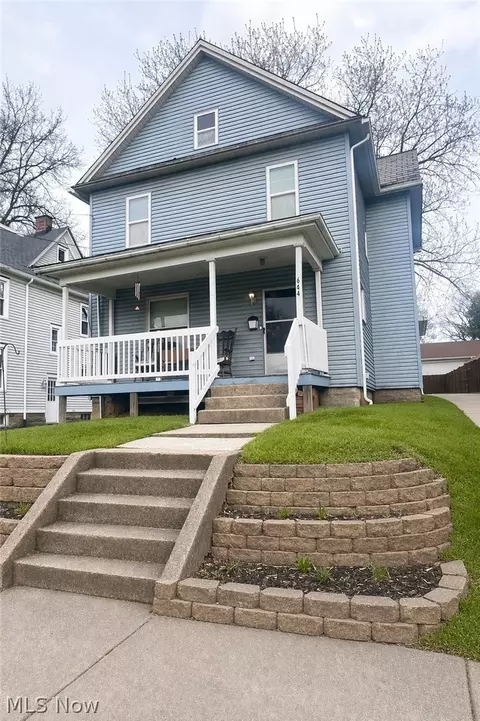 644 N Ellsworth, Salem, OH 44460