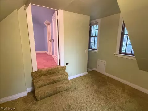 Bedroom - 1133 Bellview St NE, Canton, OH 44721 photo 6 of 6