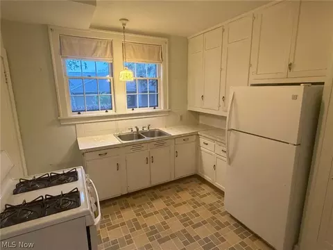 Kitchen - 1133 Bellview St NE, Canton, OH 44721 photo 1 of 2
