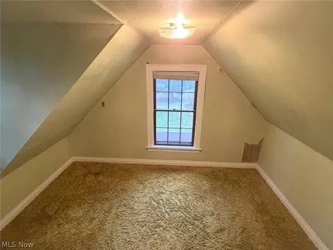Bedroom - 1133 Bellview St NE, Canton, OH 44721 photo 5 of 6