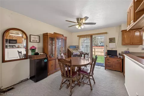 Dining - 5709 Davis Dr, Mentor, OH 44060 photo 3 of 4