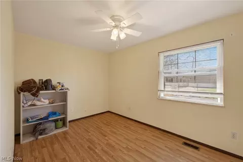 5709 Davis Dr, Mentor, OH 44060 photo 25