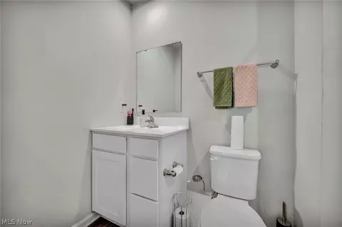 172 Wildflower Dr, Elyria, OH 44035 photo 10